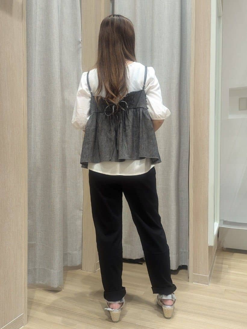 miki⑅⁠˖⁠♡さんの「grove｜【冷感】サマーハイパーストレッチテーパードパンツ」を使ったコーディネート