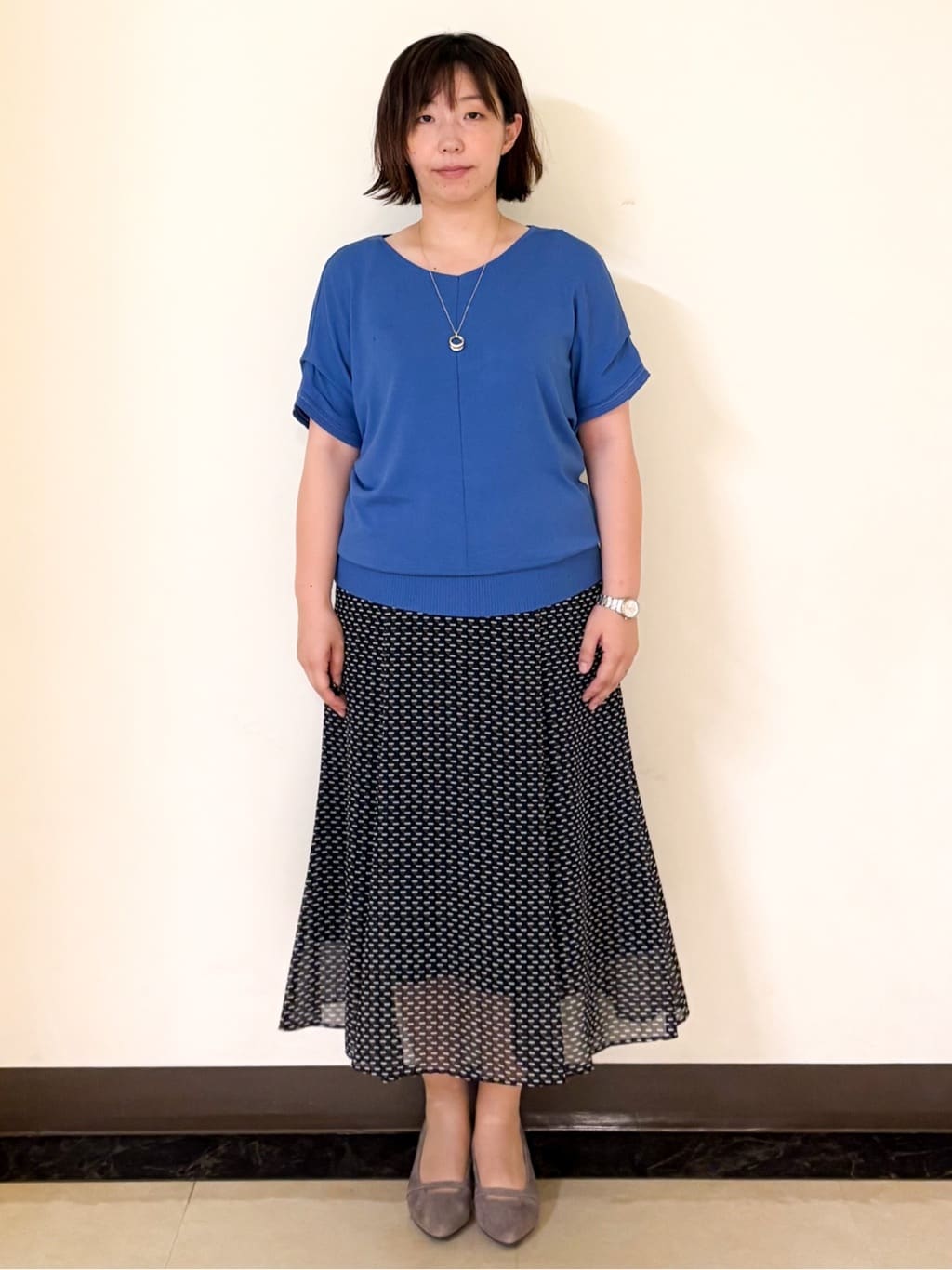 ミヨさんの「Reflect｜【選べる7色◎／手洗い可／二の腕カバー】半袖ニット」を使ったコーディネート