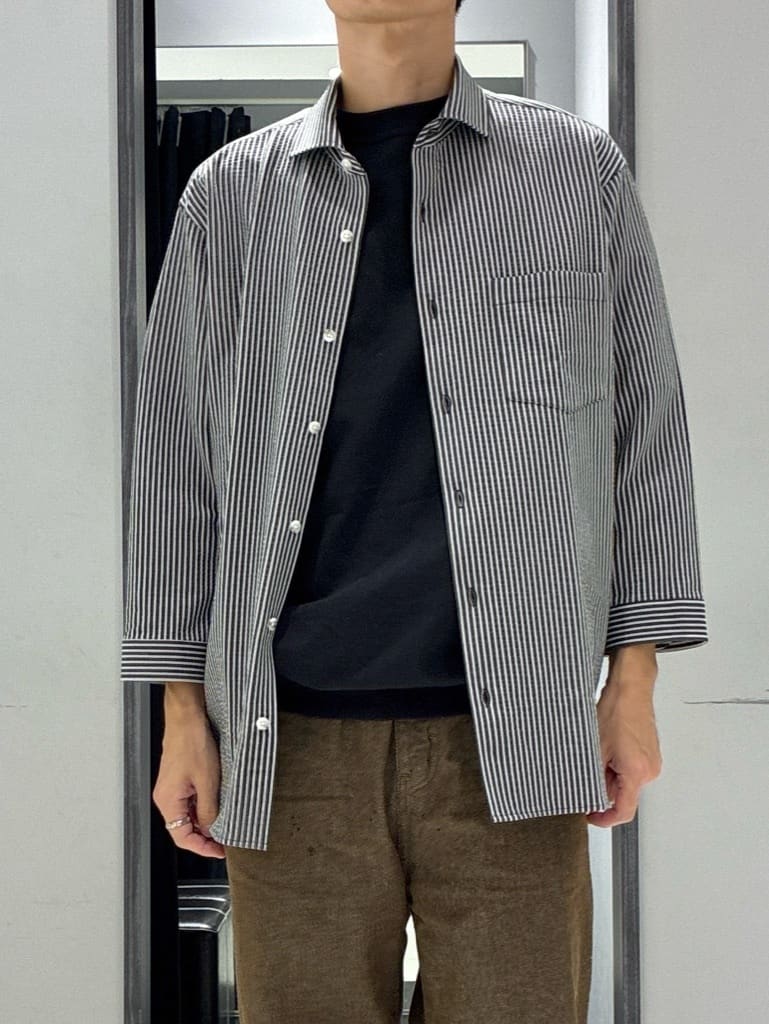わいずみさんの「TAKEO KIKUCHI｜【抗菌防臭／5サイズ展開】ハイゲージポンチ Tシャツ」を使ったコーディネート