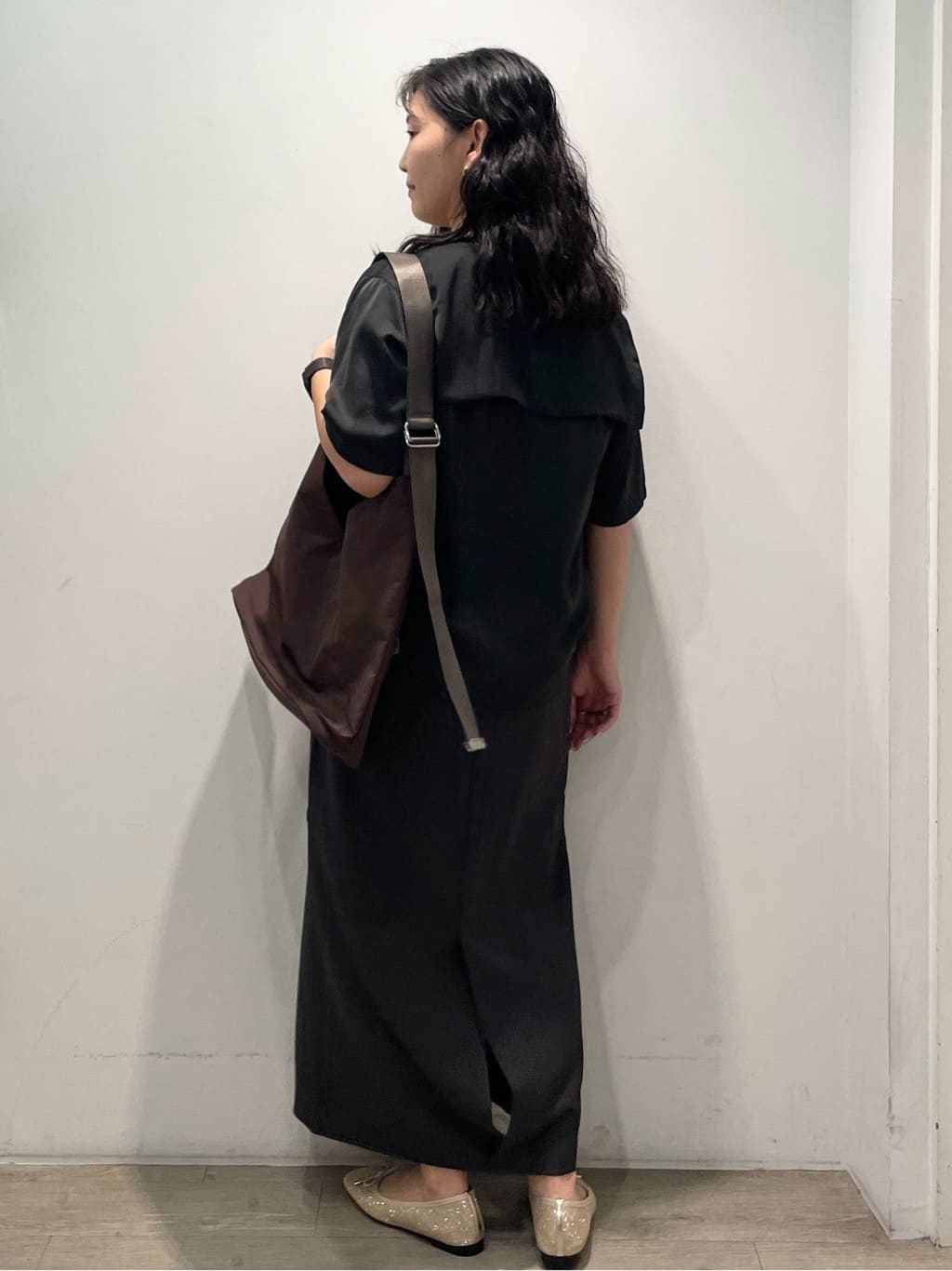 sumicaさんの「OPAQUE.CLIP｜ヴィンテージサテンセーラーカラーブラウス【洗濯機洗い可】」を使ったコーディネート