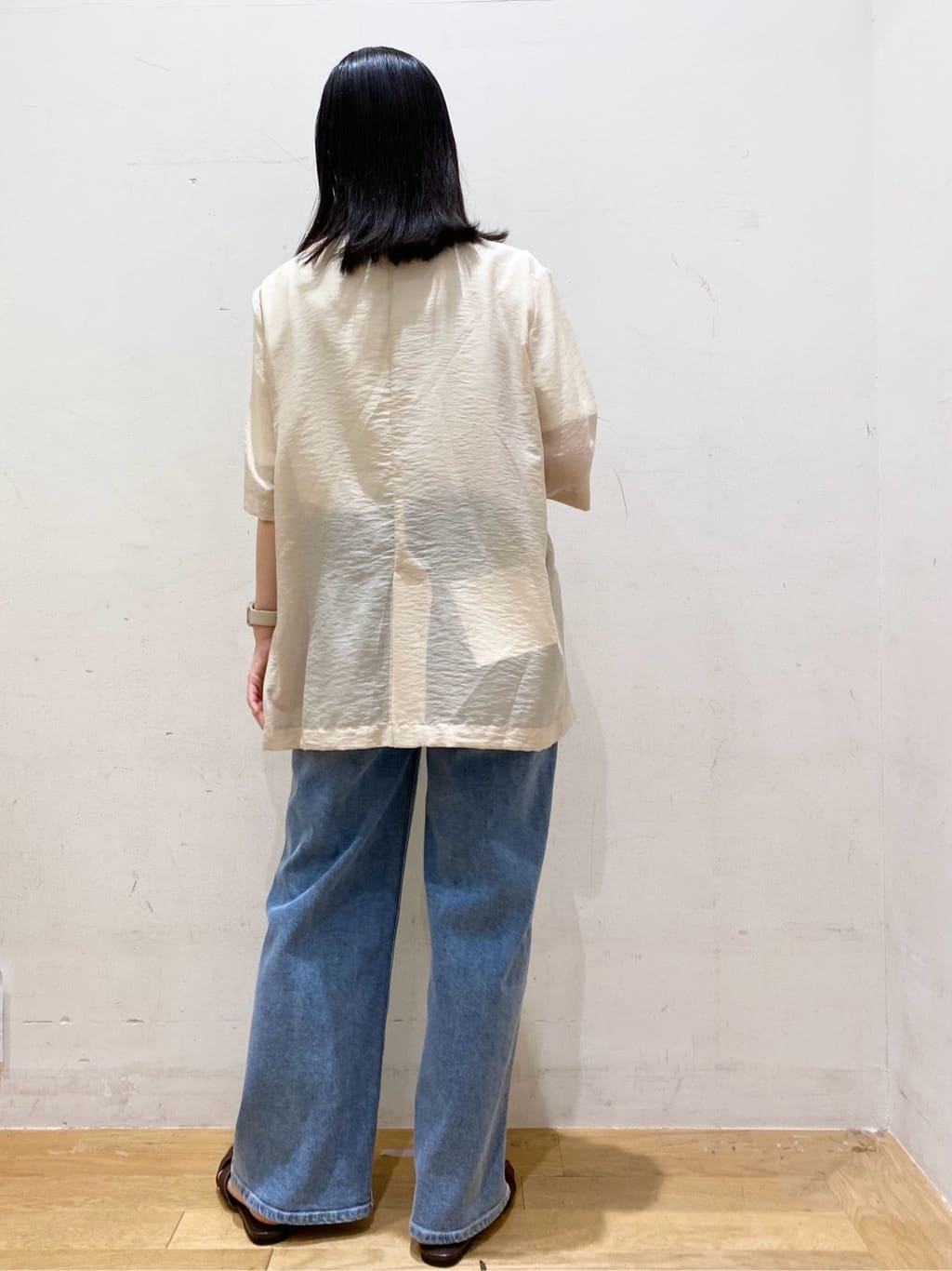 みなみさんの「OPAQUE.CLIP｜スエードメッシュラフミュールサンダル」を使ったコーディネート
