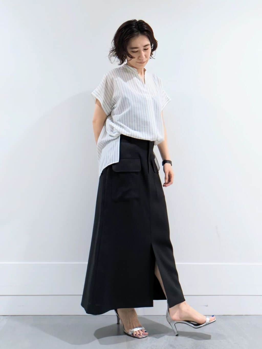 ミズタさんの「UNTITLED｜【洗える/スキッパー】フレンチスリーブシアーブラウス」を使ったコーディネート