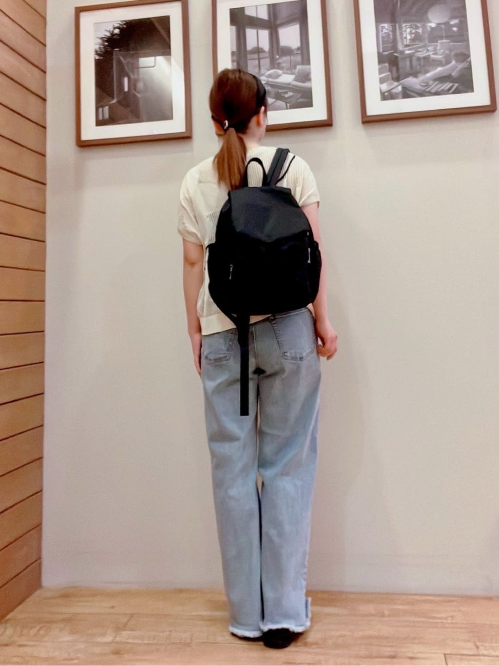 ゆっきーさんの「SHOO･LA･RUE｜【S-LL/裏ひんやり/ストレッチ】ワイドストレートデニムパンツ」を使ったコーディネート