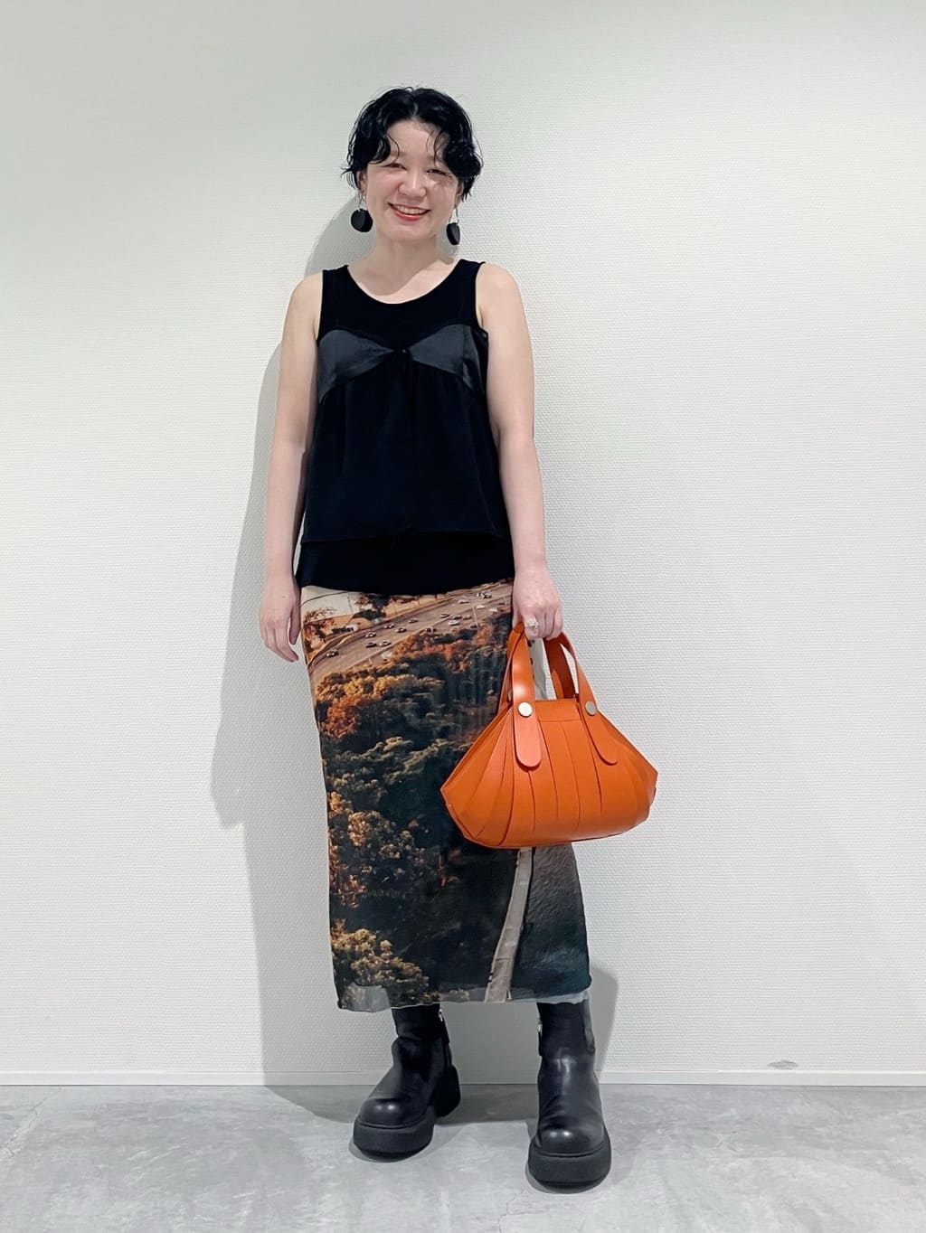 Cさんの「HIROKO HAYASHI｜OSSO VIVO（オッソ ヴィーヴォ）2WAYハンドバッグ」を使ったコーディネート
