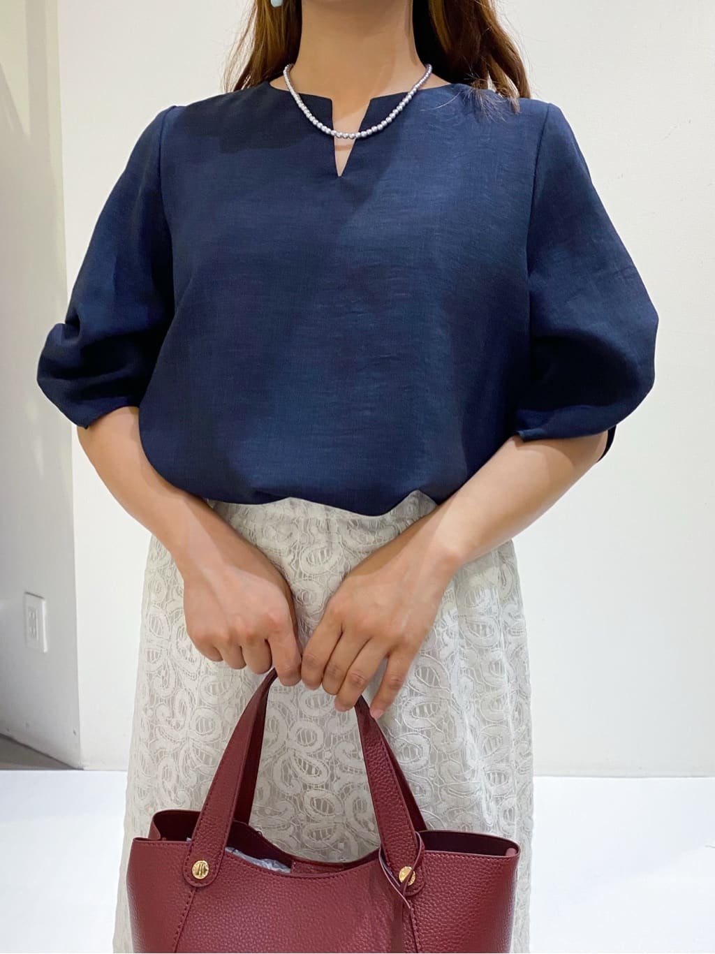ちぃさんの「OPAQUE.CLIP｜《美人百花掲載》レースイージーナロースカート【洗濯機洗い可】」を使ったコーディネート