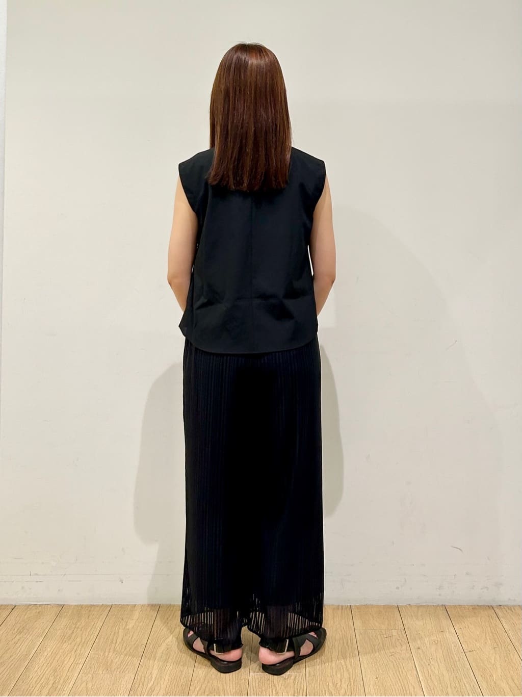 kozueさんの「INDIVI｜【クールエアー素材／UVケア／吸汗速乾】エアリータックブラウス」を使ったコーディネート