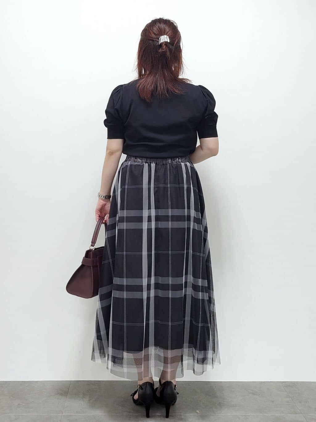 kinaさんの「index｜チュールラメチェックフレアスカート【洗濯機洗い可／防シワ】」を使ったコーディネート