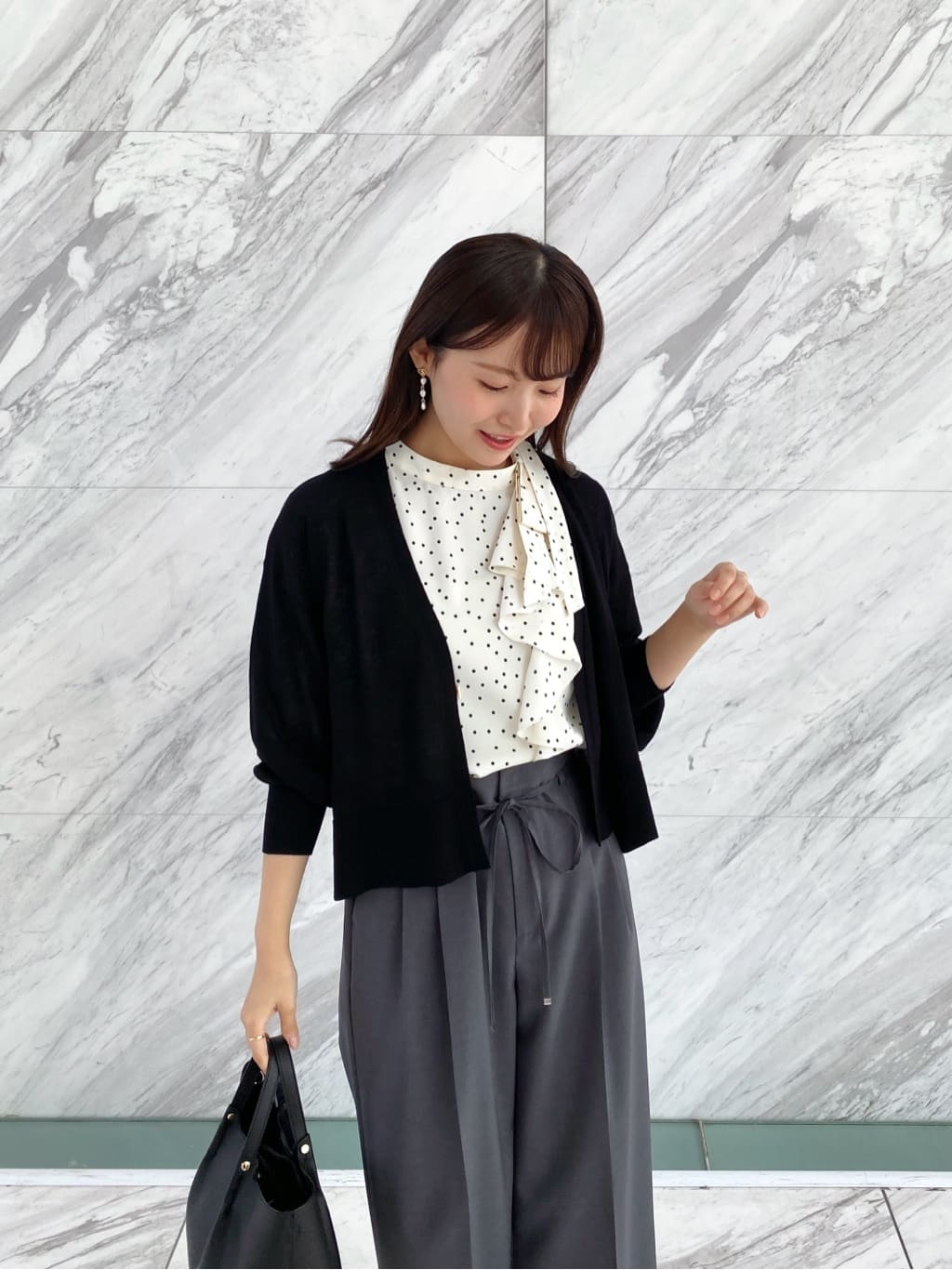 みさかさんの「index｜《5色展開》コンパクトショートカーディガン【洗濯機洗い可】」を使ったコーディネート