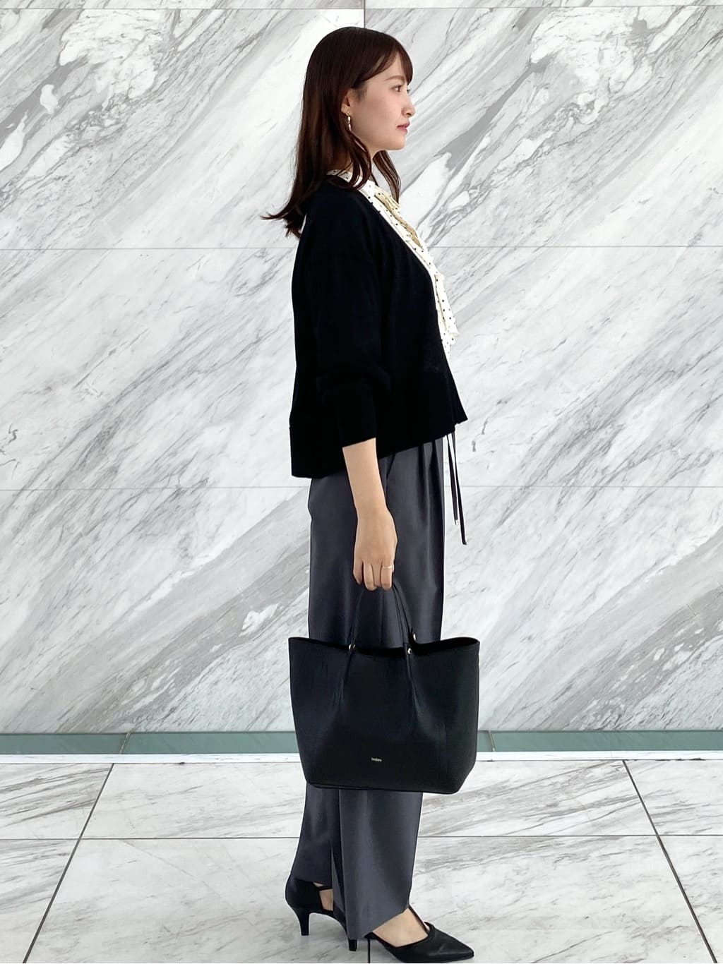 みさかさんの「index｜《5色展開》コンパクトショートカーディガン【洗濯機洗い可】」を使ったコーディネート
