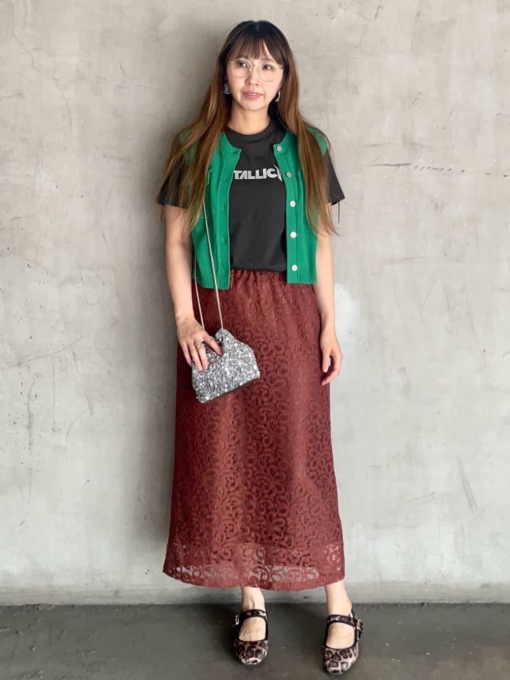 sskさんの「OPAQUE.CLIP｜ロックTシャツ別注アソート【GREEN DAY／METALLICA／THE BEATLES】」を使ったコーディネート