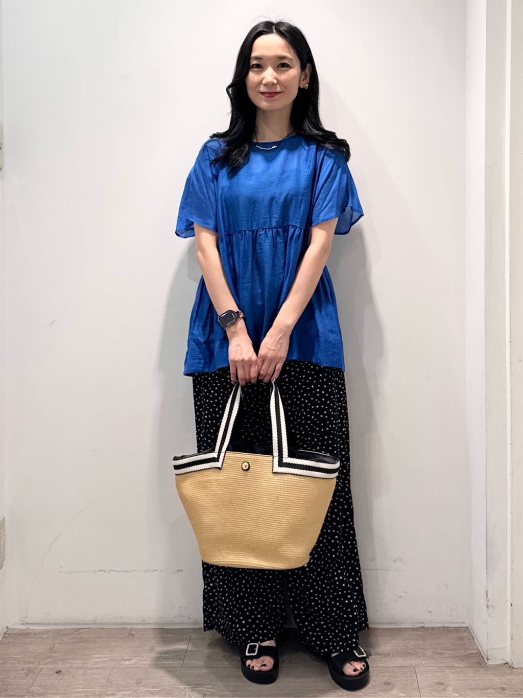 yuicciさんの「OPAQUE.CLIP｜幾何柄プリントイージーワイドパンツ／セットアップ対応【洗える】」を使ったコーディネート