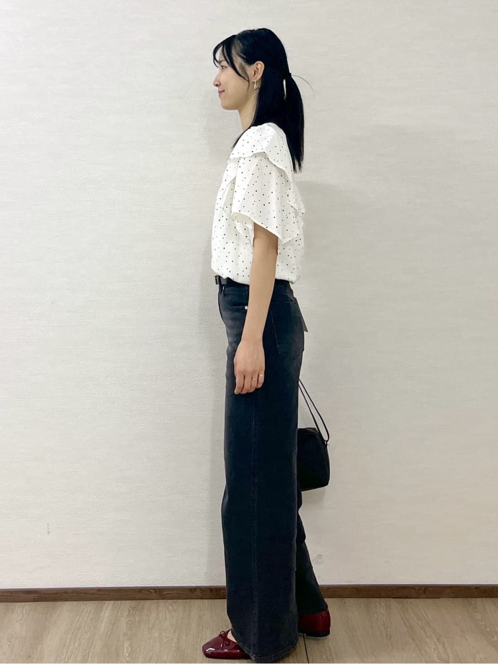 sachikoさんの「OPAQUE.CLIP｜ランダムドットフリルブラウス【洗濯機洗い可】」を使ったコーディネート