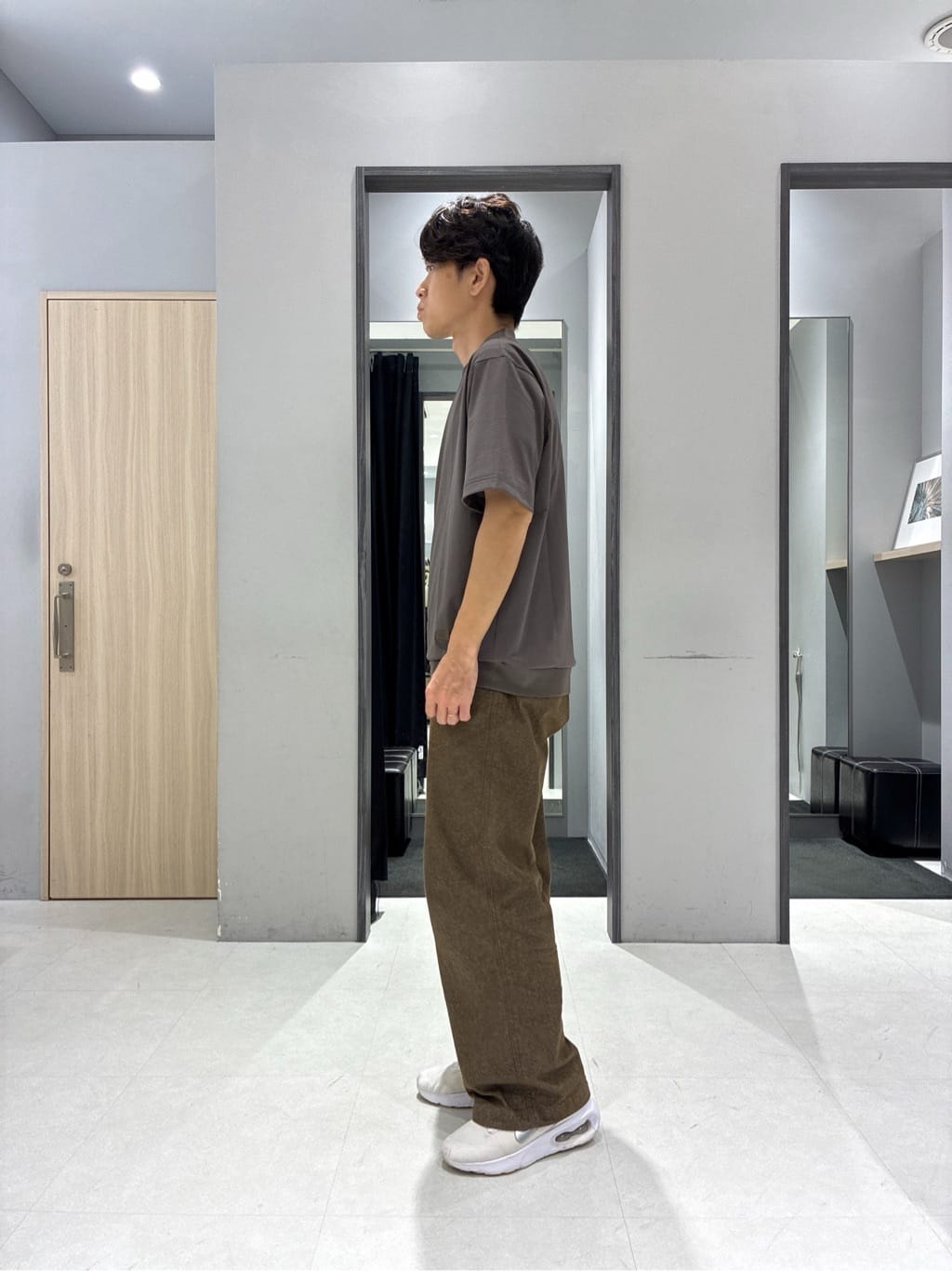 わいずみさんの「TAKEO KIKUCHI｜【COOL CITY WEAR】テーラードTシャツ /接触冷感」を使ったコーディネート