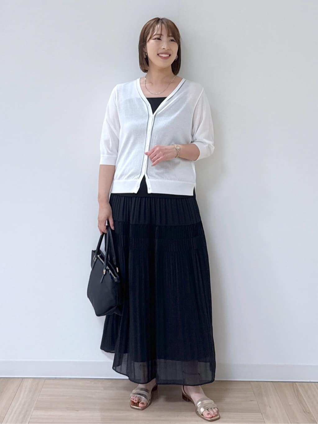 amiさんの「Reflect｜◆【洗える】ベーシックカラータンクトップ」を使ったコーディネート