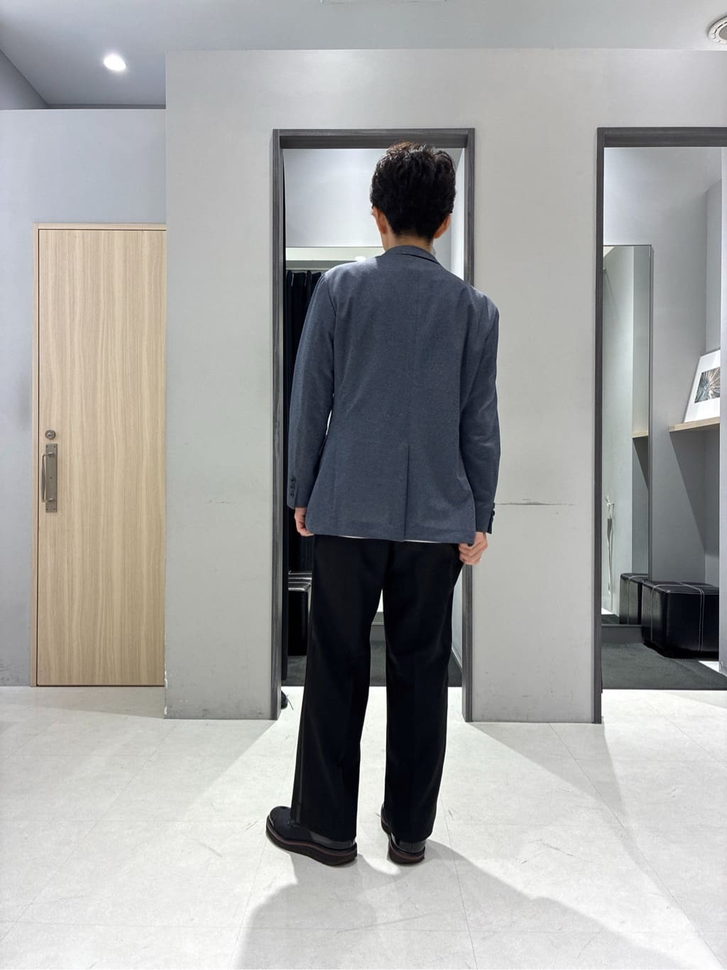 わいずみさんの「TAKEO KIKUCHI｜【抗菌防臭／5サイズ展開】ハイゲージポンチ Tシャツ」を使ったコーディネート