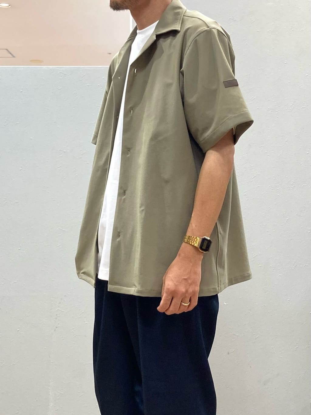 シュンさんの「TAKEO KIKUCHI｜【COOL CITY WEAR】エアートール オープンカラーシャツ /接触冷感・通気性」を使ったコーディネート