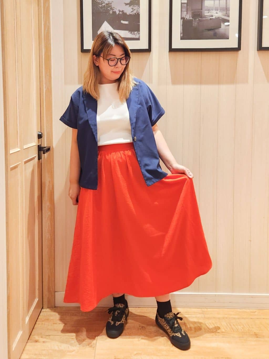 れーやんさんの「SHOO･LA･RUE｜【S-LL】さらりと着たい大人のための 麻調半袖ジャケット」を使ったコーディネート