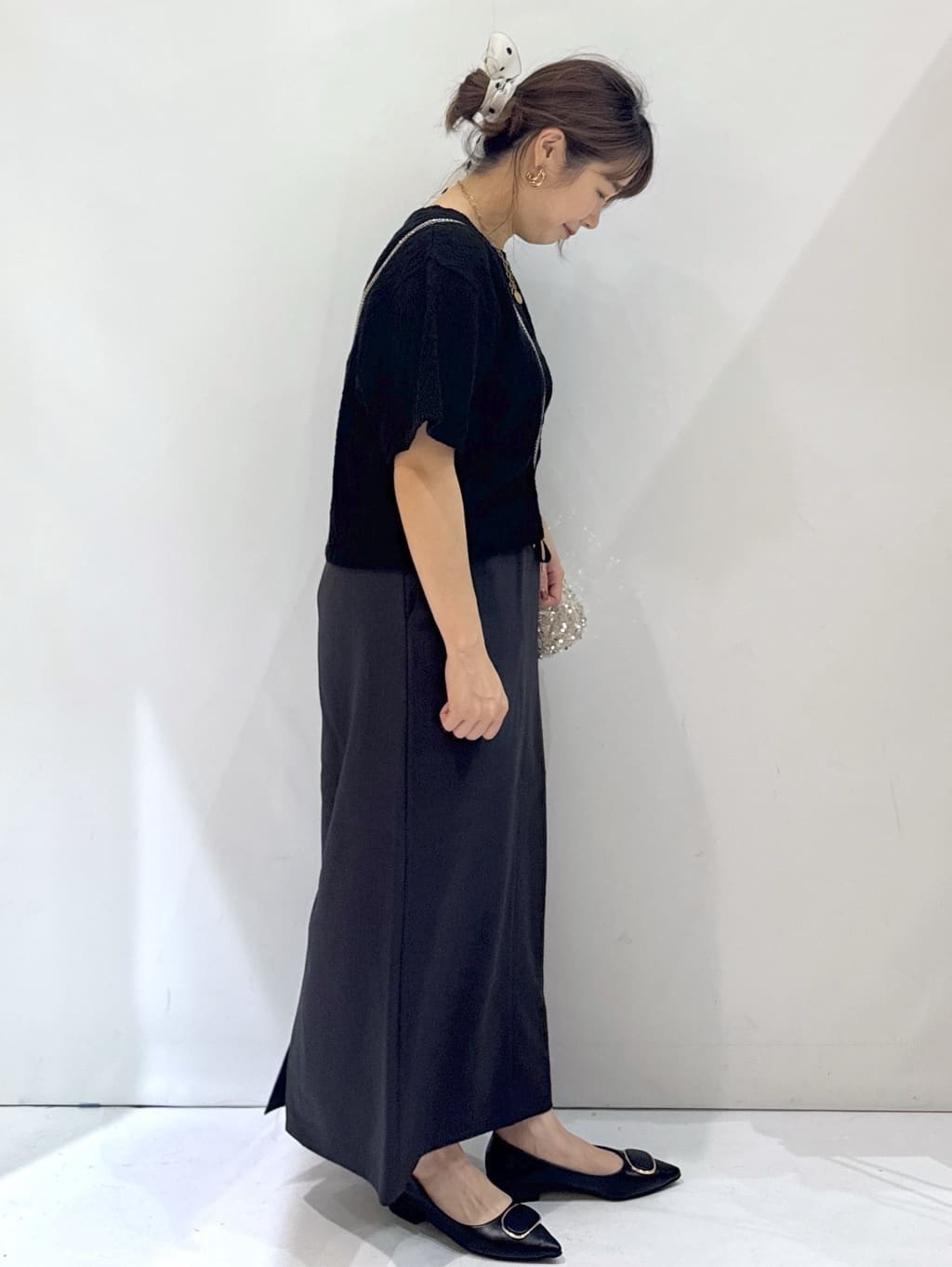 やすさんの「OPAQUE.CLIP｜ふくれジャカードトップス【洗濯機洗い可】」を使ったコーディネート