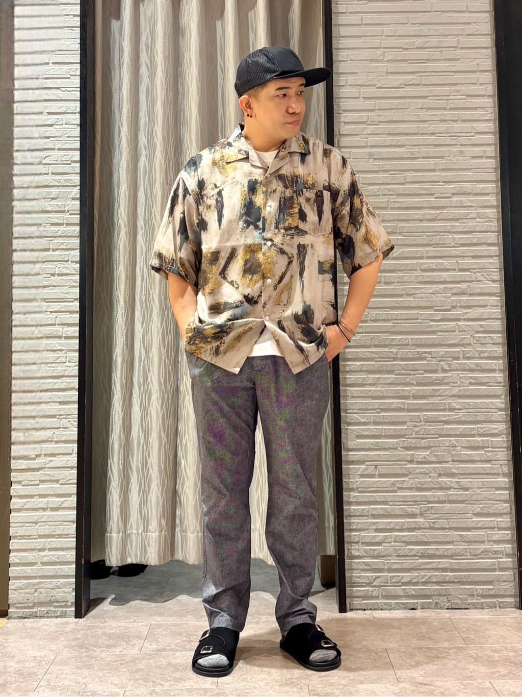 Pーyamaさんの「THE SHOP TK｜アートプリントメッシュ半袖シャツ　【洗濯機OK】」を使ったコーディネート
