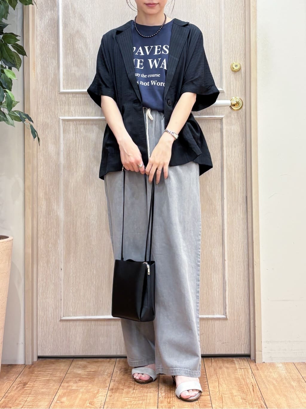 なみさんの「SHOO･LA･RUE｜【S-LL/ひんやり/UV】選べる6柄でそれぞれ欲しくなる プリントTシャツ」を使ったコーディネート