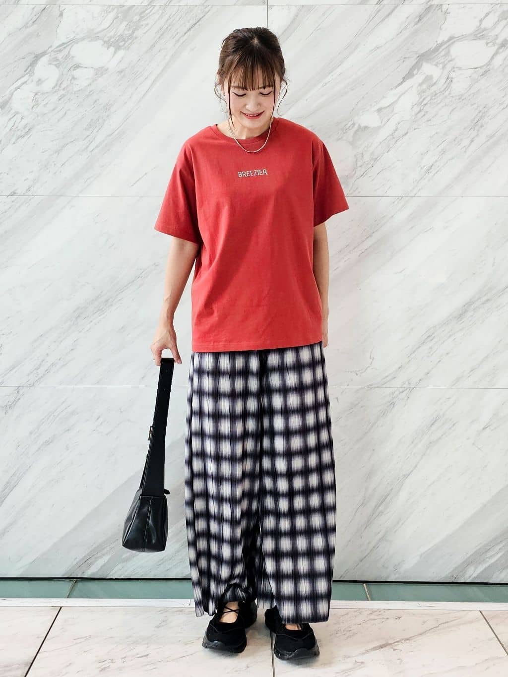 ゆゆさんの「SHOO･LA･RUE｜【S-LL/ひんやり/UV】選べる6柄でそれぞれ欲しくなる プリントTシャツ」を使ったコーディネート