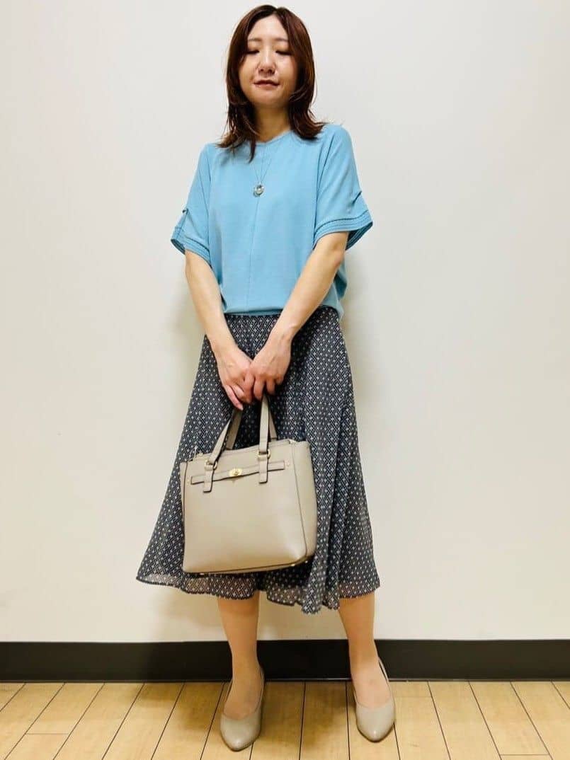 miiiさんの「Reflect｜【マシンウォッシュ可／セットアップ可】コツキ柄プリントフレアスカート」を使ったコーディネート