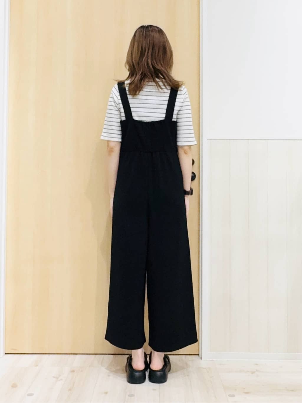 Naさんの「SHOO･LA･RUE｜【S-LL】女性らしさ漂うハートネック テレコ5分袖トップス」を使ったコーディネート