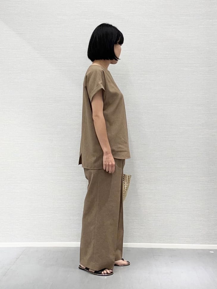 Yukoさんの「UNTITLED｜【セットアップ可/はっ水/通勤】リラククール 半袖ブラウス」を使ったコーディネート