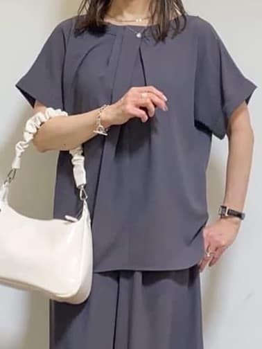 tomoさんの「UNTITLED｜【ステンレス】レイヤードチェーンネックレス」を使ったコーディネート