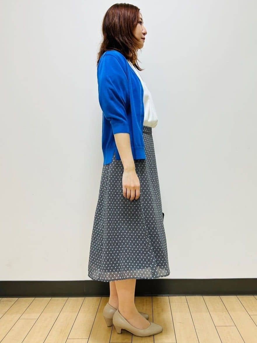 miiiさんの「Reflect｜【マシンウォッシュ可／セットアップ可】コツキ柄プリントフレアスカート」を使ったコーディネート