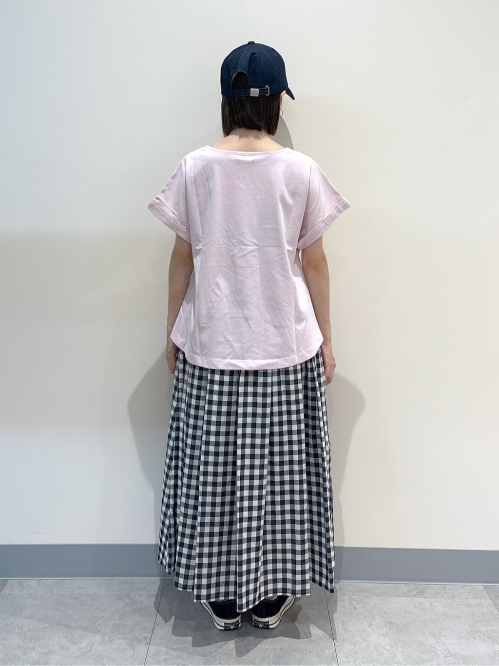 risaさんの「Dessin｜【二の腕カバー／UVカット】ロールアップスリーブ裾ギャザーカットソー」を使ったコーディネート