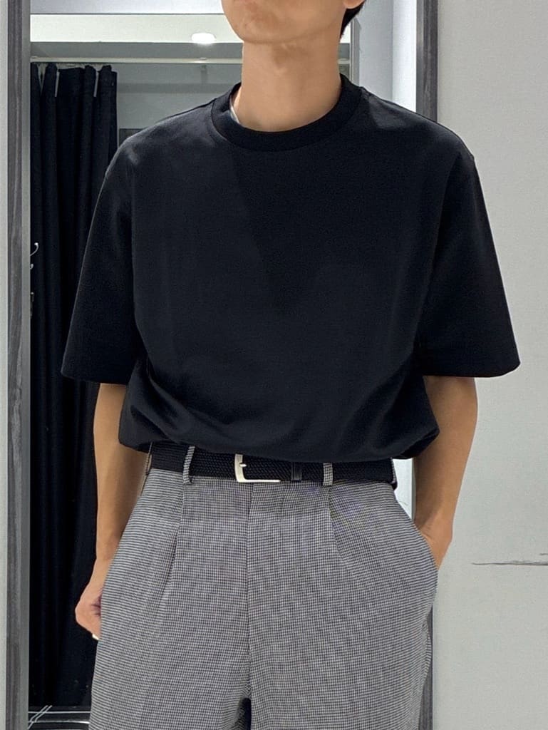 わいずみさんの「TAKEO KIKUCHI｜【COOL CITY WEAR】籠目アート柄 サッカーシャツ /通気性」を使ったコーディネート