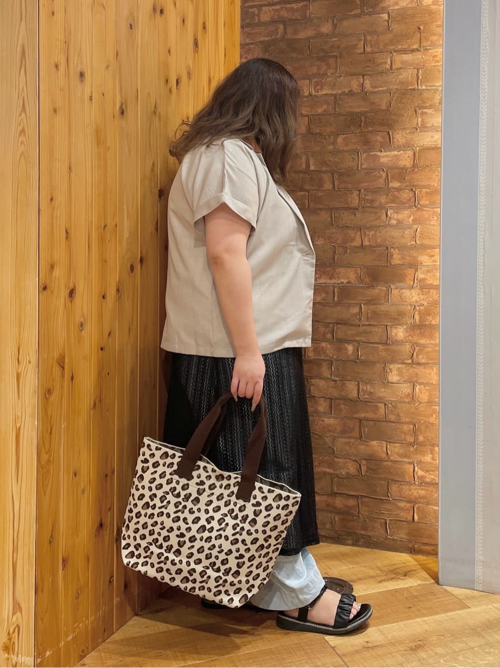 Risaさんの「SHOO･LA･RUE｜【S-LL】さらりと着たい大人のための 麻調半袖ジャケット」を使ったコーディネート