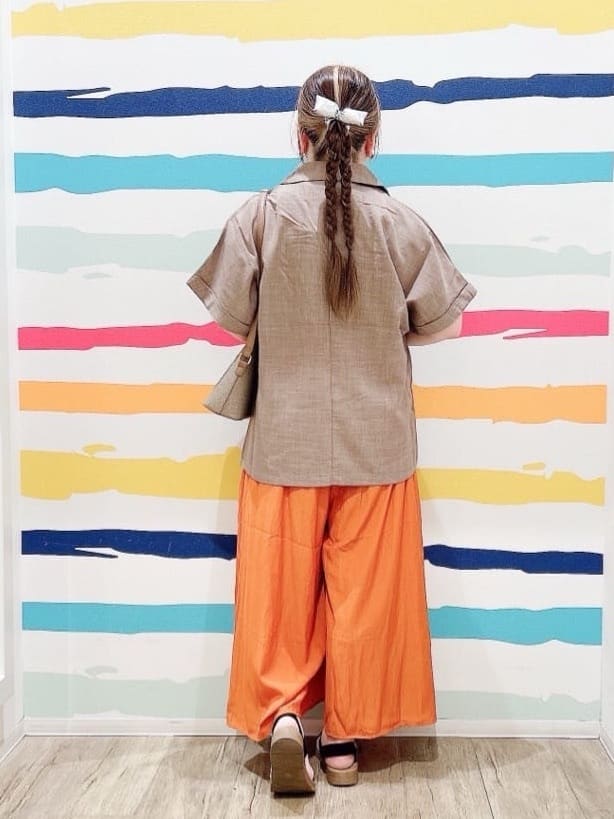 Peeさんの「SHOO･LA･RUE｜【S-LL】さらりと着たい大人のための 麻調半袖ジャケット」を使ったコーディネート