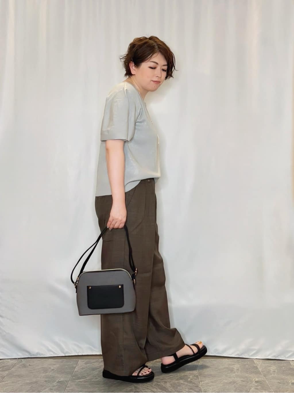 たみさんの「SHOO･LA･RUE｜【S-LL】二の腕はカバーして魅せる フレアスリーブニット」を使ったコーディネート