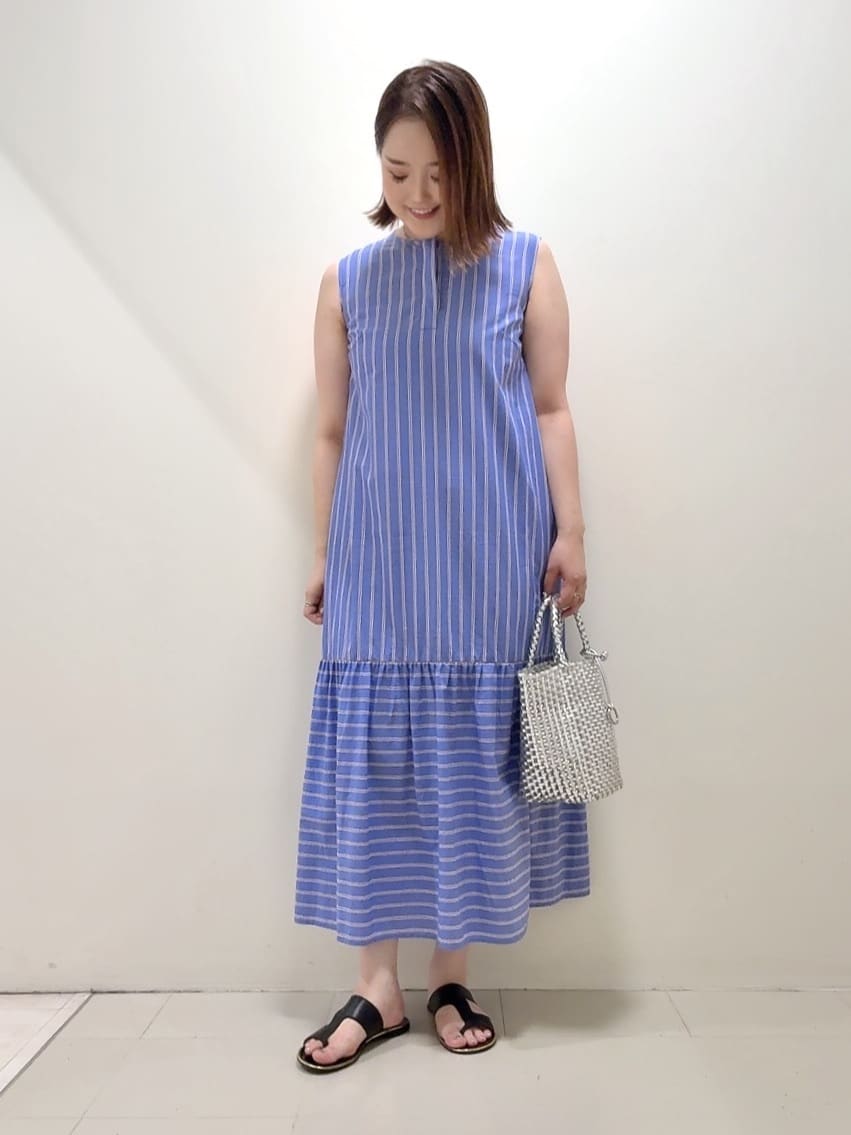 YUIさんの「UNTITLED｜◆【洗える/夏ワンピ】ストライプワンピース」を使ったコーディネート