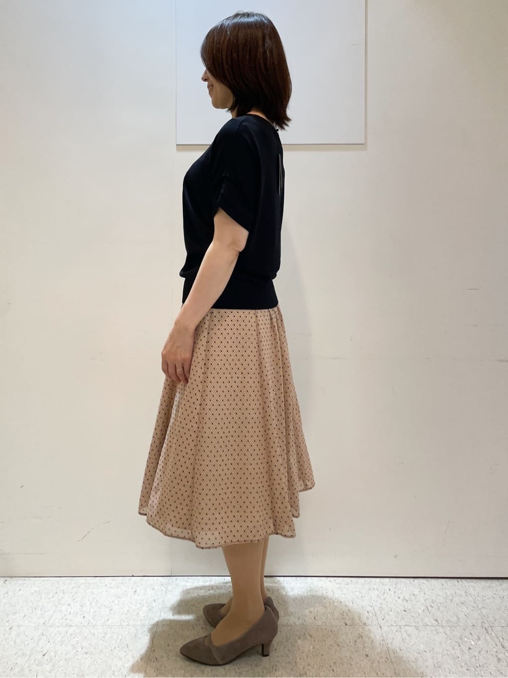 めいさんの「Reflect｜【マシンウォッシュ可／セットアップ可】コツキ柄プリントフレアスカート」を使ったコーディネート