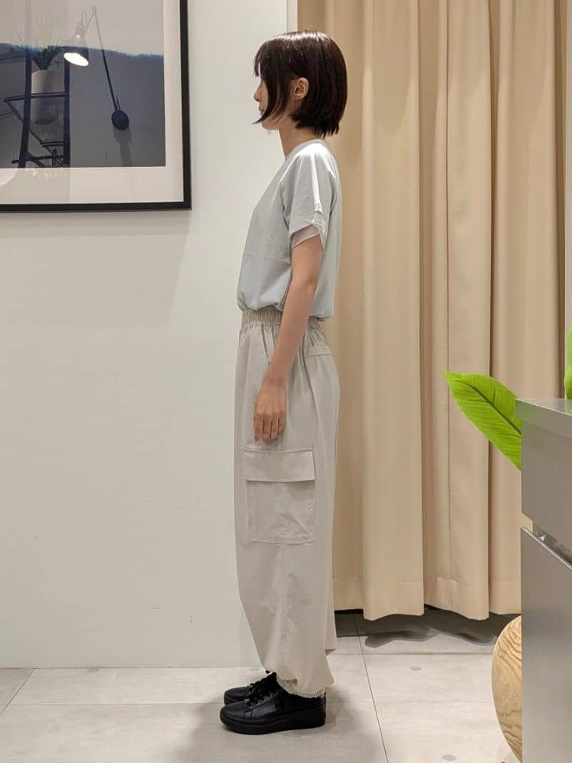 なめさんの「THE SHOP TK｜【ひんやり/UV/洗濯機OK】袖シアーTシャツ」を使ったコーディネート