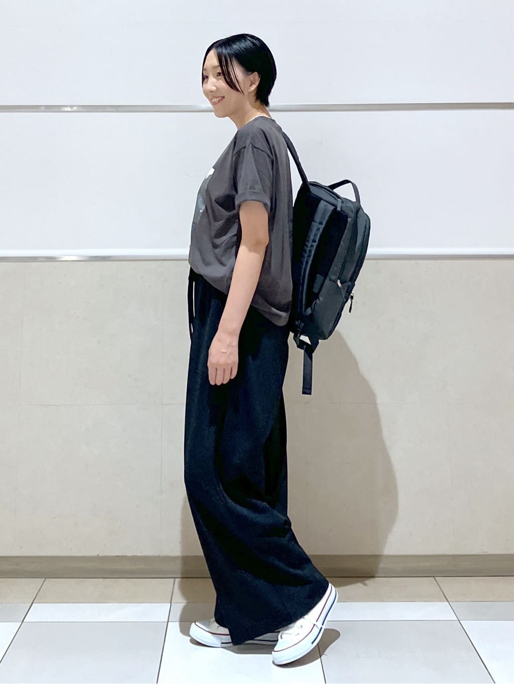 eriko さんの「Dessin｜【ユニセックス・洗える】オーガニックコットンロゴ入りTシャツ」を使ったコーディネート
