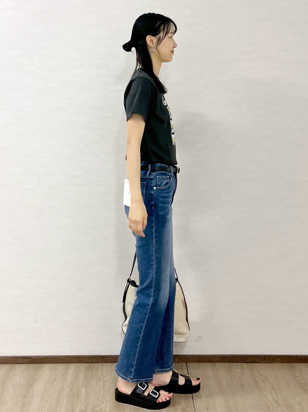 sachikoさんの「OPAQUE.CLIP｜ロックTシャツ別注アソート【GREEN DAY／METALLICA／THE BEATLES】」を使ったコーディネート