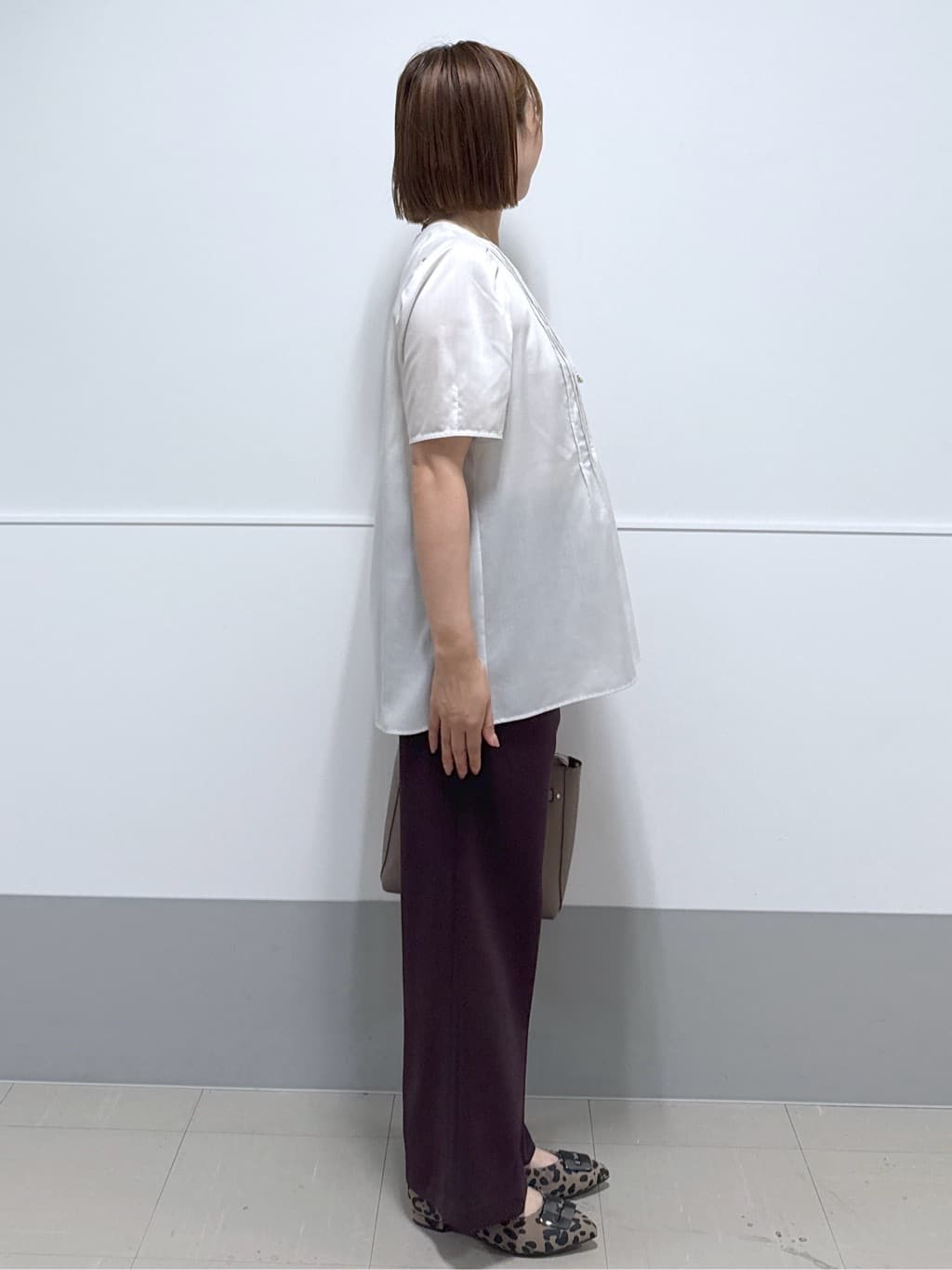 amiさんの「Reflect｜【すっきり見え！長め丈】ピンタックデザインチュニックブラウス」を使ったコーディネート