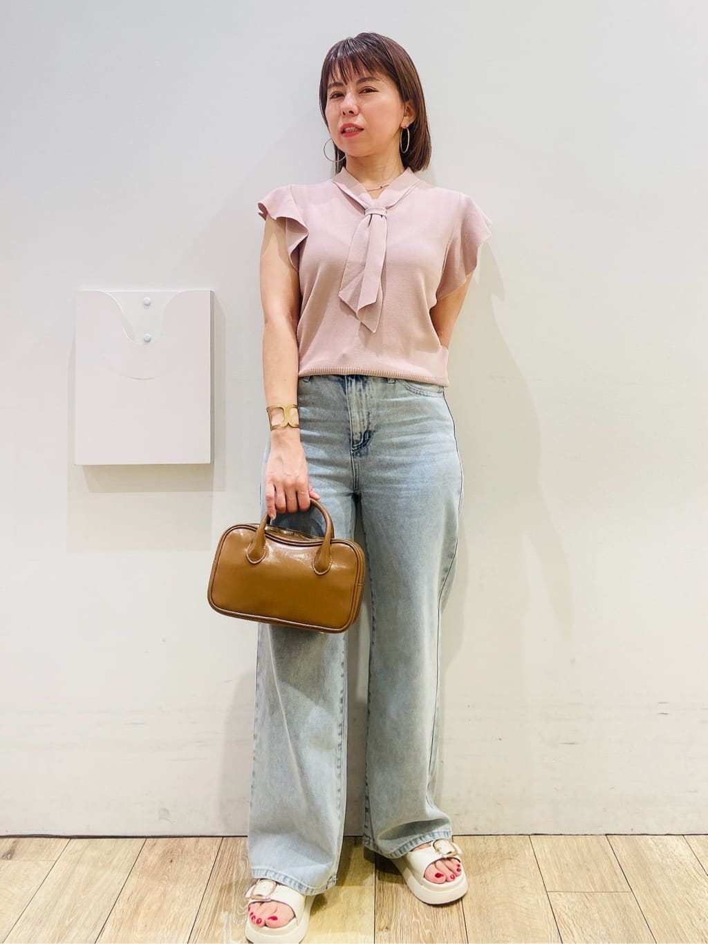 YUKOさんの「index｜《丈が選べる》デニムバギーパンツ【洗濯機洗い可】」を使ったコーディネート