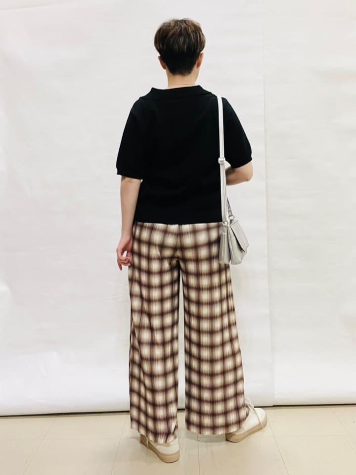 なっちゃんさんの「SHOO･LA･RUE｜【S-LL/洗える】大人の抜け感 スキッパーニット」を使ったコーディネート