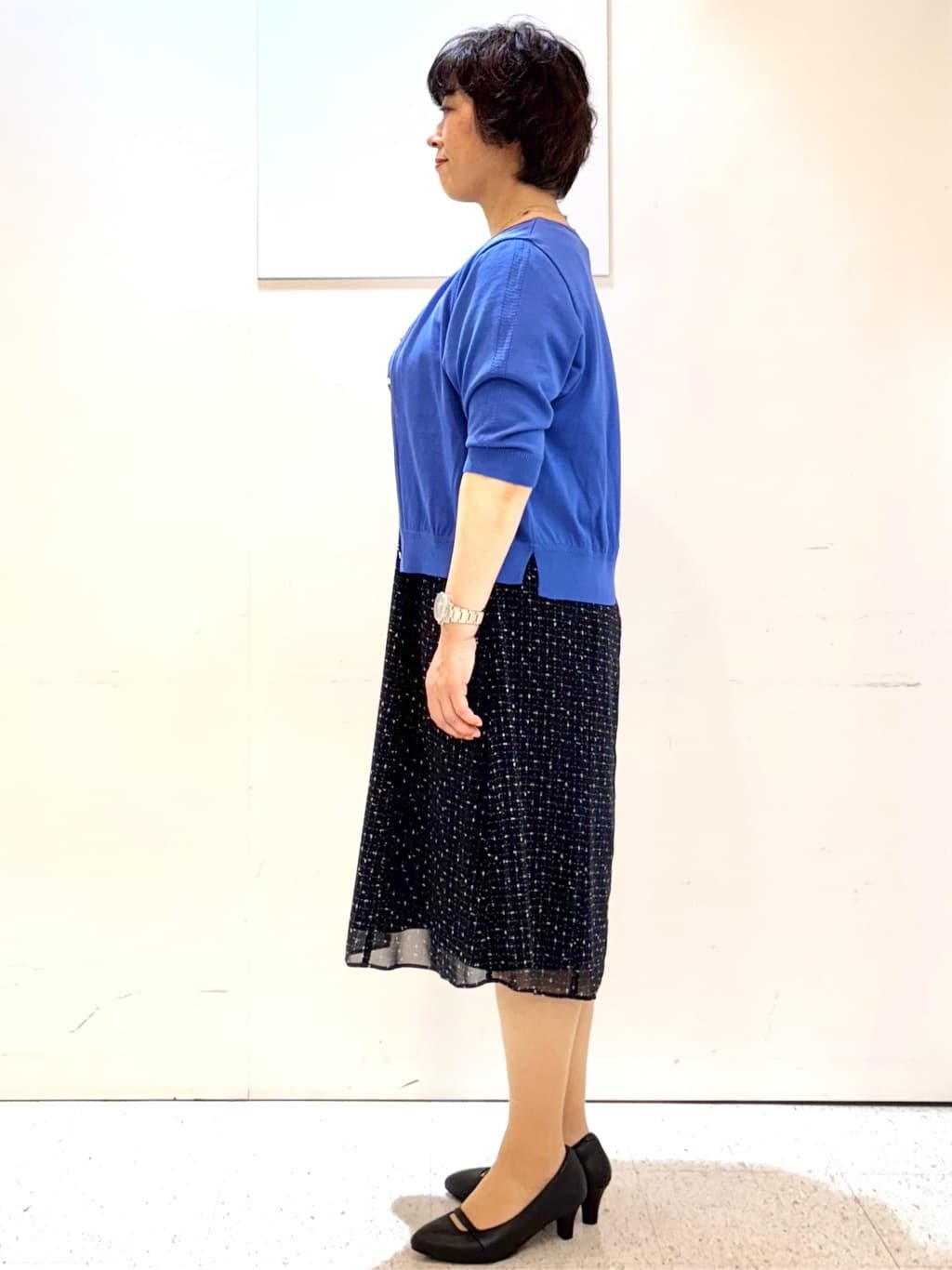 ヤスコさんの「Reflect｜【WEB先行カラーあり／マシンウォッシュ可／ナローベルト付き】オフボディツイードチェックワンピース」を使ったコーディネート