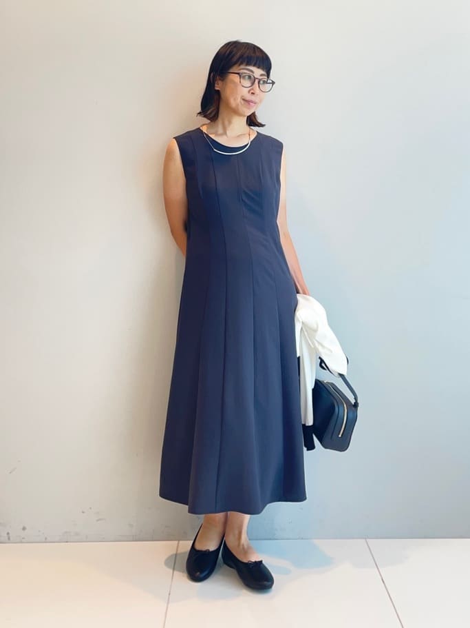 murayamaさんの「INDIVI｜【美シルエット】ノースリーブワンピース」を使ったコーディネート