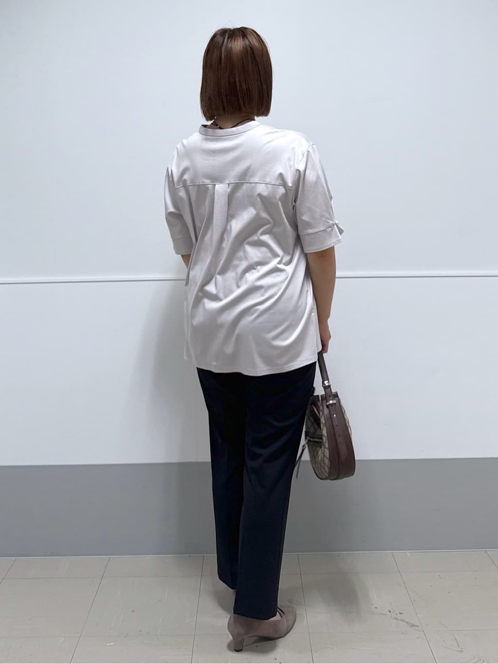 amiさんの「Reflect｜【私のパンツ／手洗い可】ベーシックテーパードパンツ」を使ったコーディネート