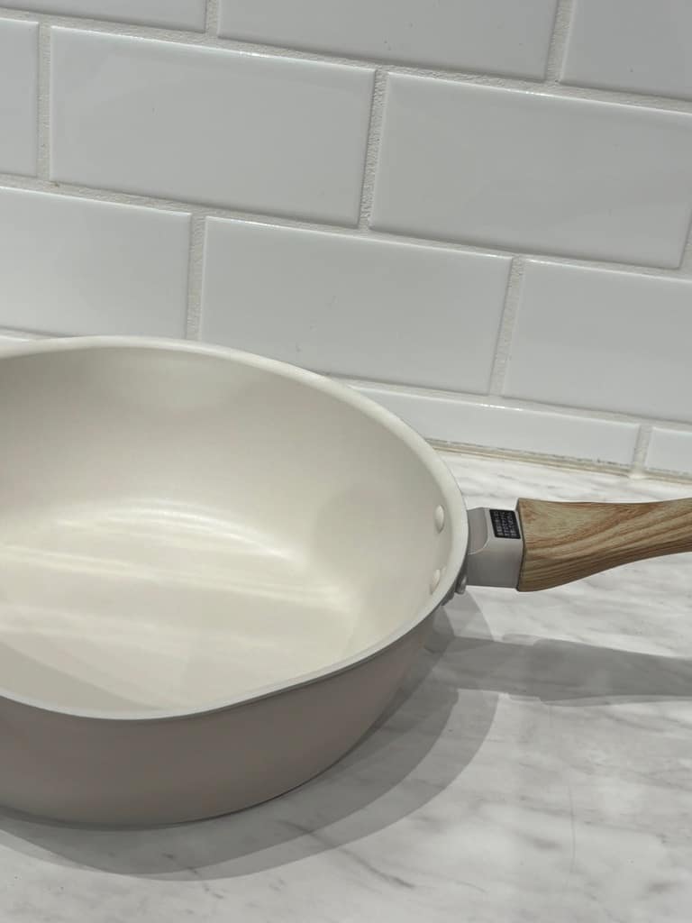 YUKOさんの「212 KITCHEN STORE｜KIMURAnoFRYING PAN（キムラノフライパン） IV」を使ったコーディネート