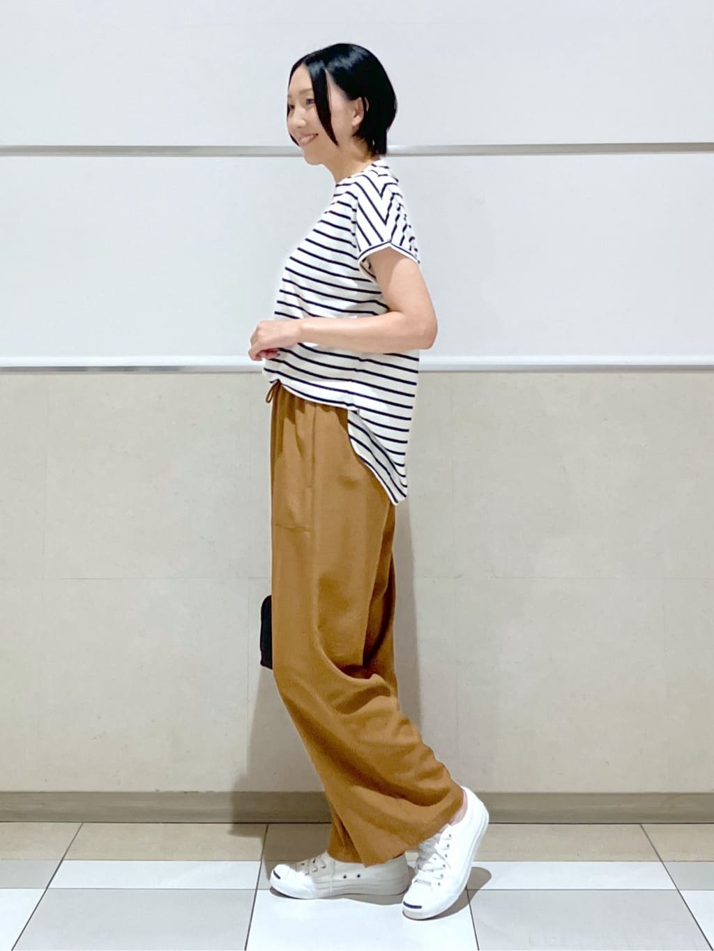 eriko さんの「Dessin｜【ウエストゴム・洗える】アウトポケットワイドパンツ（XS～L）」を使ったコーディネート