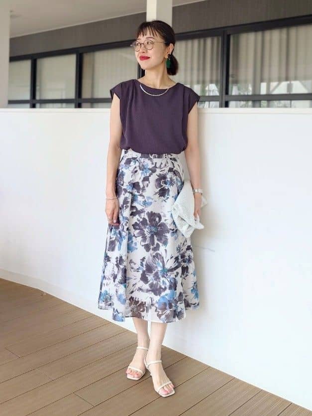 MUTSUKOさんの「UNTITLED｜【ジャージ素材】インナードッキングシアーカットソー」を使ったコーディネート