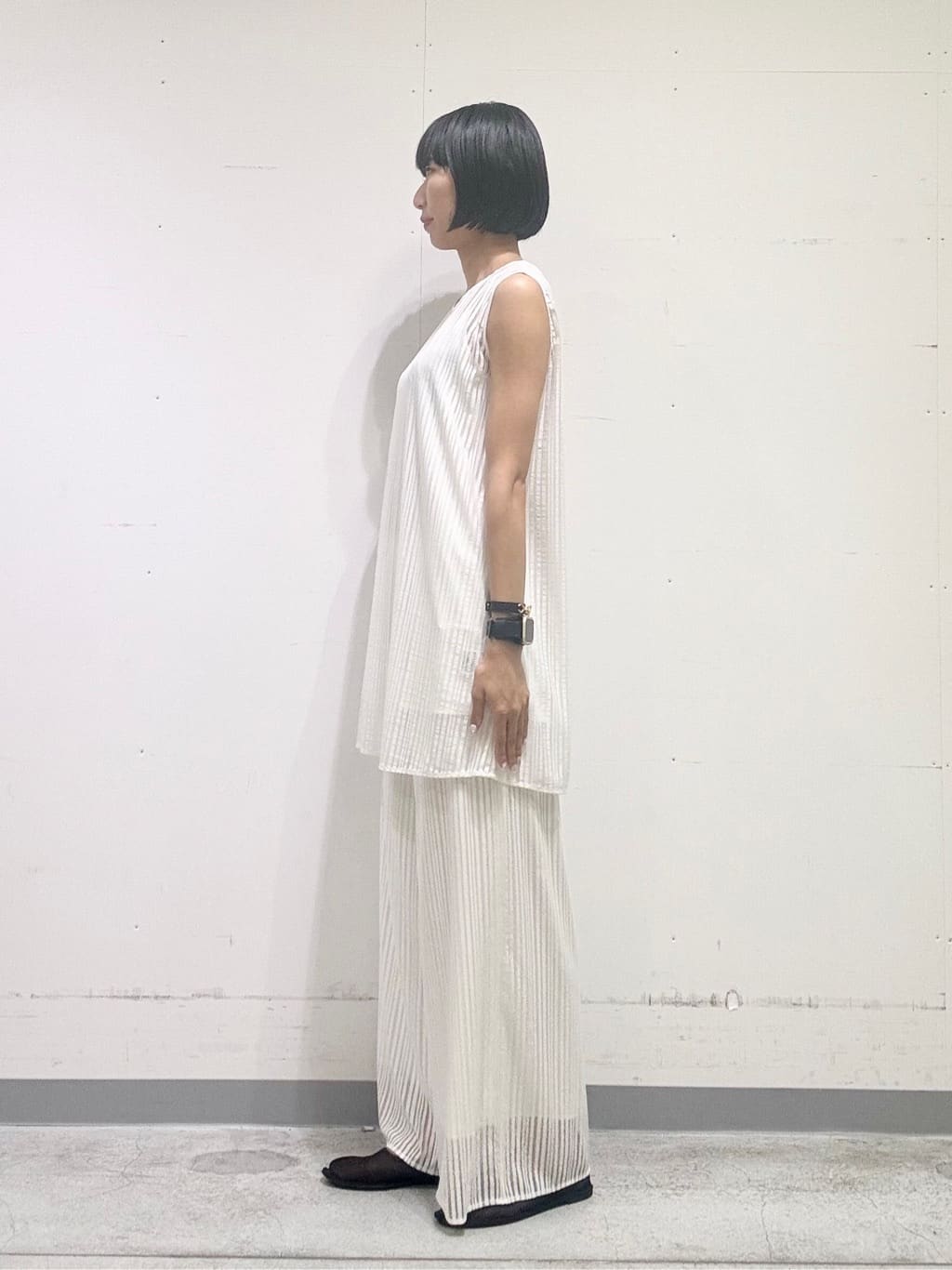 naoさんの「INDIVI｜【洗える／セットアップ可能】ラッセルチュニック」を使ったコーディネート